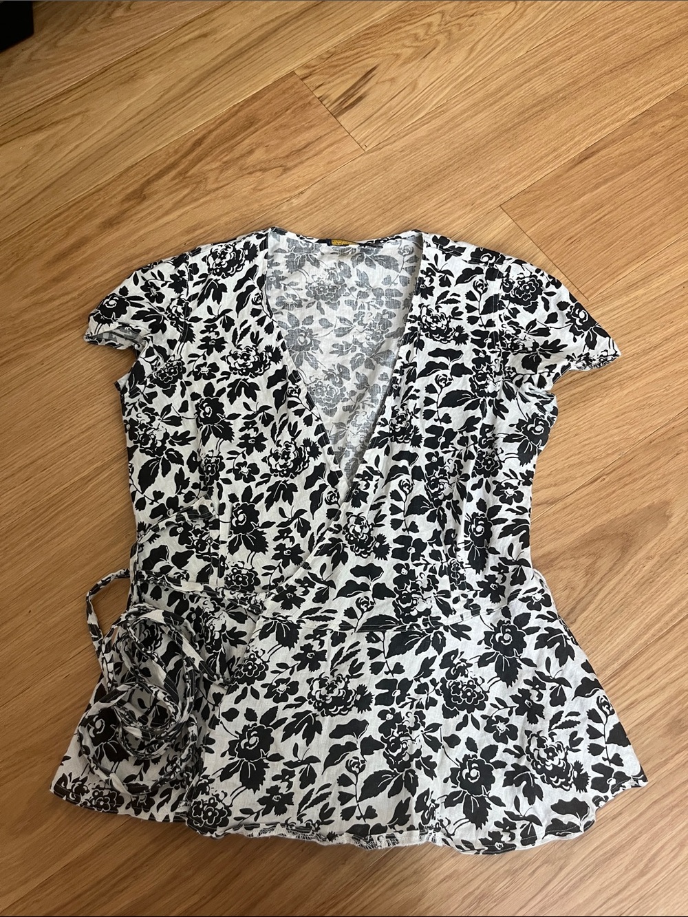 Polo Ralph Lauren Women’s Floral Linen  Wrap-Style Top size S